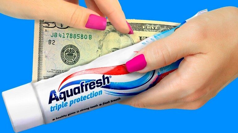 спрятать деньги в пустой футляр от зубной пасты